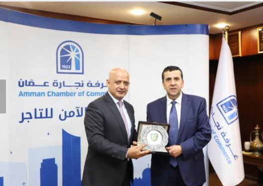 البلقاء التطبيقية وغرفة تجارة عمان توقعان اتفاقية تعاون مشترك لتعليم اللغات الأجنبية لمنتسبي الغرفة