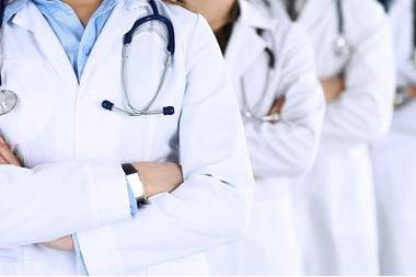 النقابات الصحية ستطلب سحب مشروع قانون المجلس الطبي