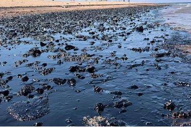 المجالي: الرائحة النفطية ستستمر بالعقبة ليومين ولا حوادث تسرب جديدة