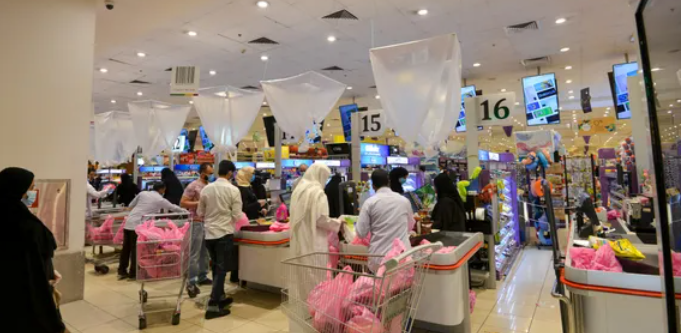 السعودية.. التضخم يرتفع في يوليو بقيادة قطاع الأغذية