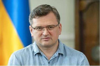 وزير الخارجية الأوكراني: الغرب ينتظر استسلام أوكرانيا