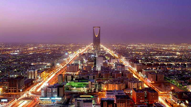 صندوق الاستثمارات السعودي يشتري أسهما في وول ستريت