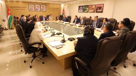 لجان الاشراف على انتخابات غرف الصناعة تؤدي القسم القانونية