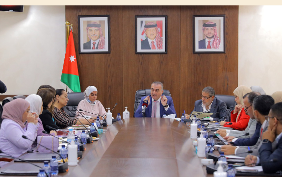 زيادين يلتقي ممثلي جمعية النساء العربيات