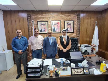 المهندسين الزراعيين تبحث تمويل مشاريع وخطط التدريب في التوانة والسرحان