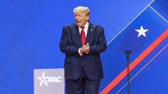 محامي ترامب السابق يدلي بشهادته في قضية انتخابات 2020 الرئاسية