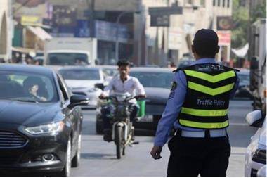 ضبط عدد كبير من مخالفات السير باحتفالات التوجيهي  تفاصيل