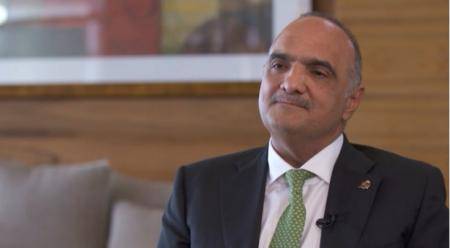 الخصاونة يهنئ الناجحين بالتوجيهي