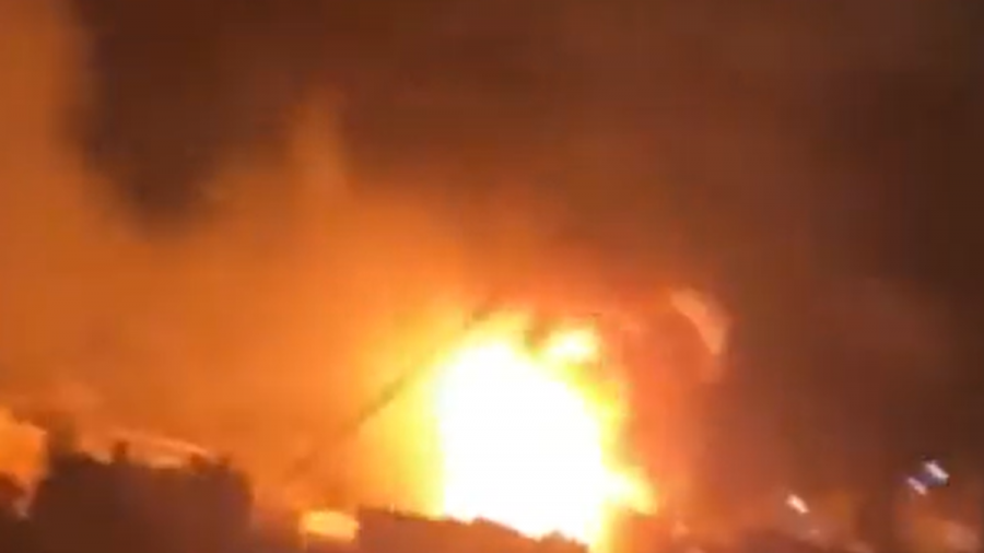 اندلاع حريق بمستودع للذخيرة في مقاطعة بيلغورود الروسية