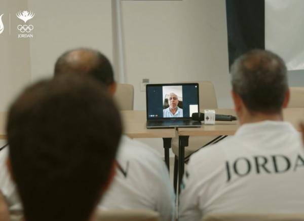 الأمير فيصل يشيد بإنجازات الأردن بالتضامن الإسلامي