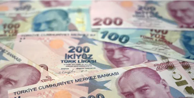 تركيا تتخذ خطوات لمعالجة توافر الائتمان بعد خفض الفائدة