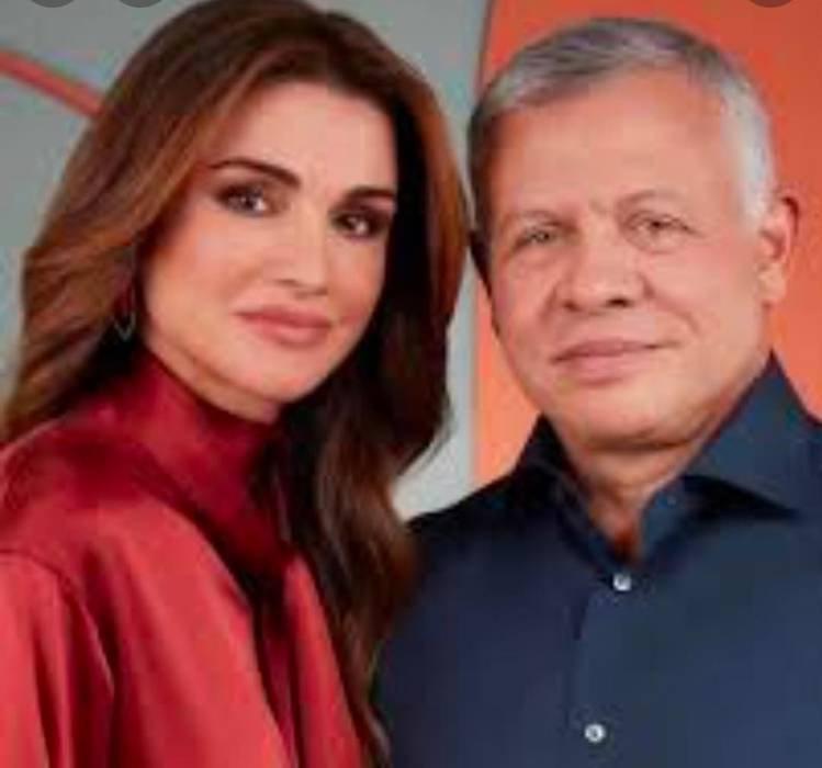 الملك والملكة يعزيان الدعجة بوفاة أطفاله الخمسة