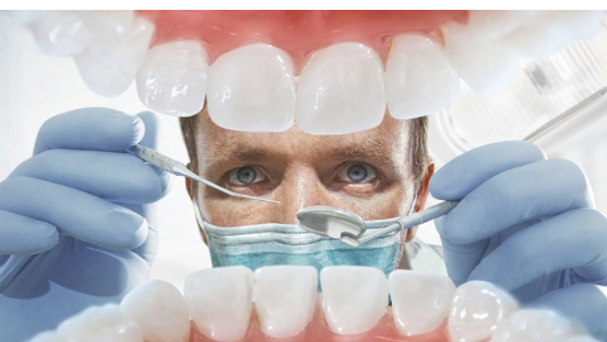 الطراونة: تريثوا وفكروا جيداً قبل دراسة طب الأسنان