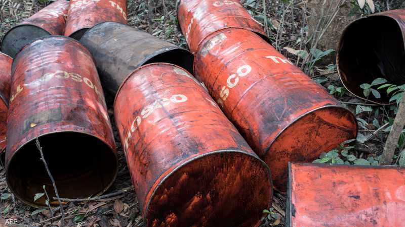 سرقة النفط تكلف نيجيريا مليار دولار خسائر في 3 أشهر