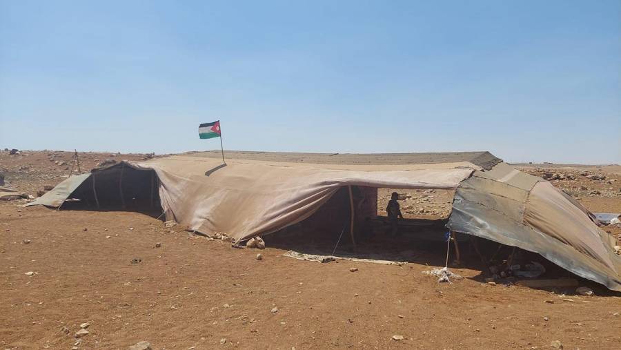 اردنيان يتفوقان بالتوجيهي رغم العيش في خيمة .. تفاصيل جديدة