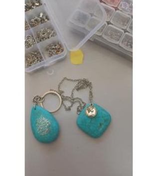 دورة تدريبية في الطفيلة حول تشكيل أحجار الفيروز