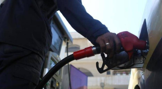 الحكومة الأردنية: ارتفاع أسعار المحروقات عالميًّا