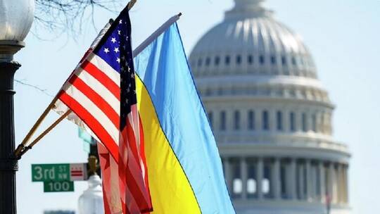 الخارجية الأمريكية تدعو رعاياها إلى مغادرة أوكرانيا فورا