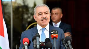 رئيس الوزراء الفلسطيني الدكتور محمَّد اشتيَّة: إعاقة حركة التِّجارة والتَّنقُّل تتمُّ من الطَّرف الآخر (الإسرائيلي)، وبحجج كثيرة