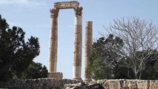 بدء تنفيذ عطاء منظومة أمنية حول الموقع الأثري في جرش