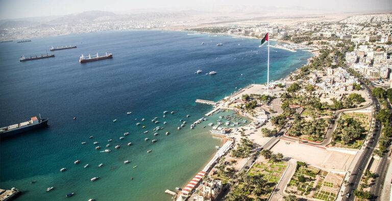 الهيئة البحرية: التبليغ عن تسرب المادة النفطية بالعقبة تأخر لنحو 6 ساعات