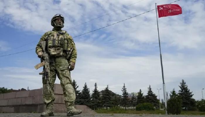 بوتين يقرر زيادة حجم الجيش.. رقم صادم يغلق باب الدبلوماسية