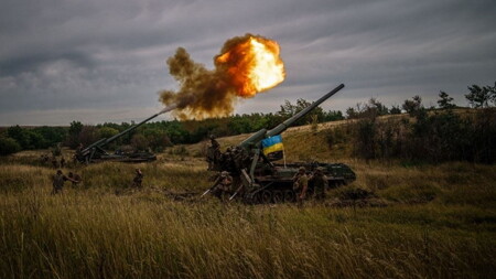 روسيا وأوكرانيا تستعدان لصراع طويل مع زيادة حجم الجيش الروسي ... تفاصيل 