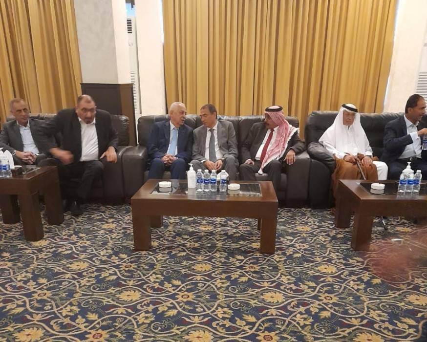 مندوبًا عن الملك ..العيسوي يقدم واجب العزاء بوفاة المرحوم المهندس رمزي الجازي