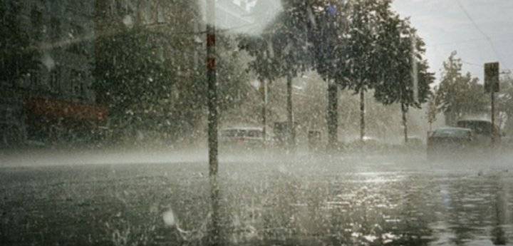 الرصد الجوي التونسي يحذّر: أمطار رعدية متواصلة هذا المساء