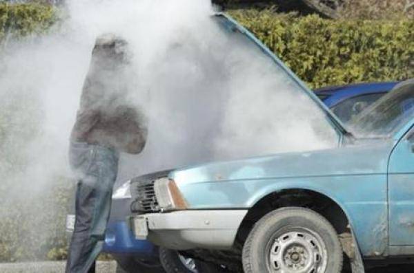 السير تدعو السائقين لتفقد المركبة تجنبا للتعطل المفاجئ خلال الحر