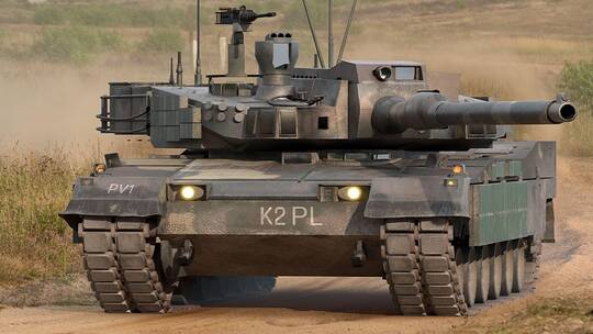 شركات كورية جنوبية توقع عقودا مع بولندا لتصدير دبابات K2 ومدافع هاوتزر K9