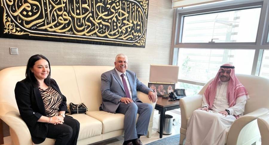 السديري يلتقي الاستاذ الدكتور مأمون عكروش