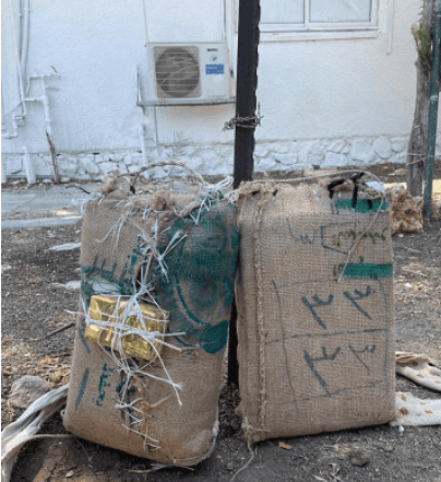 إسرائيل تحبط تهريب أسلحة من الأردن  صور