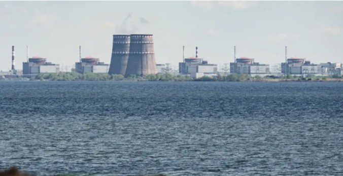 قصف مناطق قريبة من محطة زابوريجيا.. وتوزيع أقراص اليود