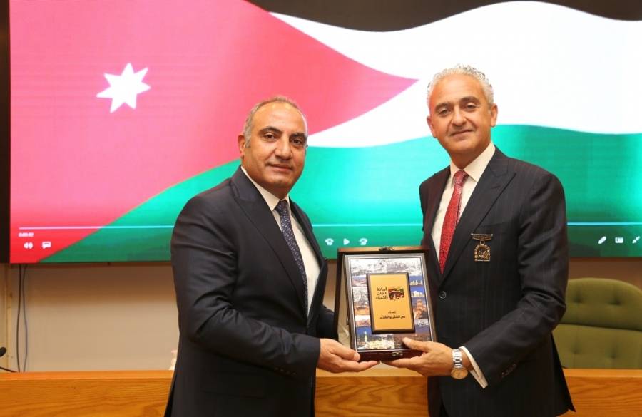 أمين عمان يلتقي رئيس بلدية رام الله والوفد المرافق