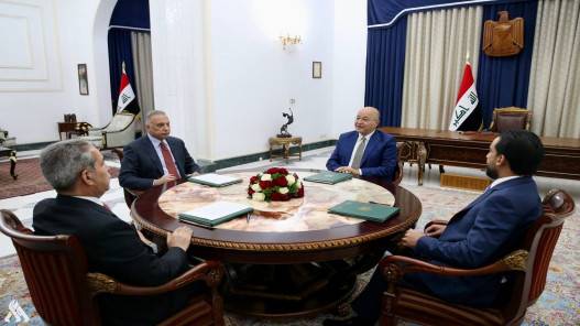 العراق يدعو إلى الحفاظ على الأمن والاستقرار والمسار الديمقراطي والدستوري