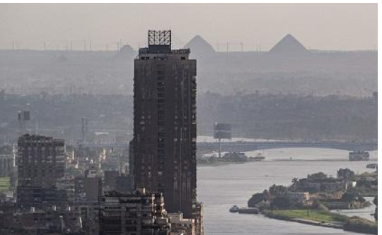 قرار حكومي مصري مرتقب لحل أزمة الدولار