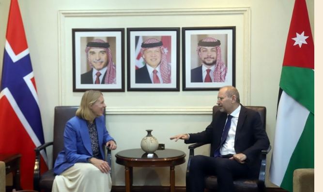 وزير الخارجية يجري مباحثات مع نظيرته النرويجية