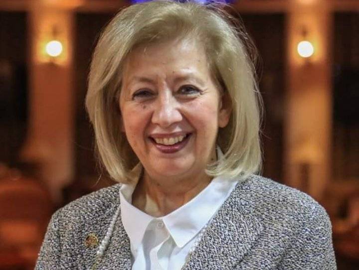 وزيرة الثقافة في حماية وحرية الصحفيين