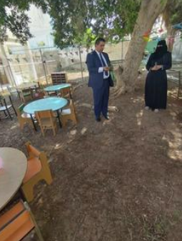 القعايدة يفتتح مبادرة الصف الخارجي في مدرسة الخنساء بدير علا