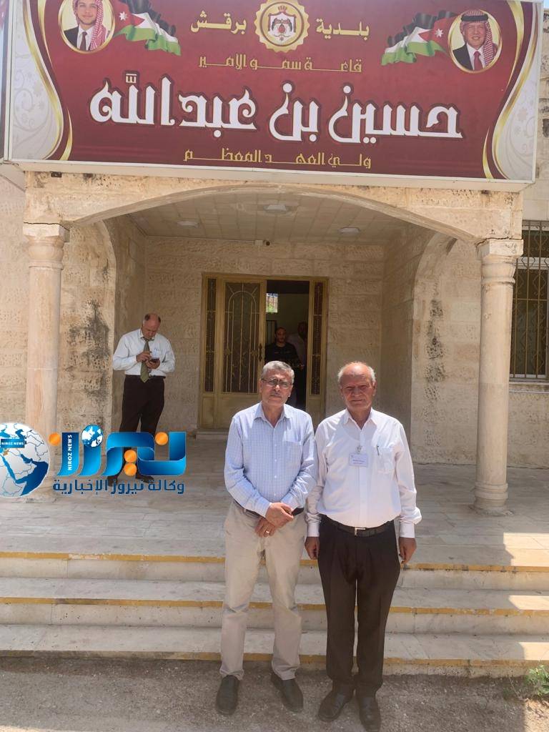 رئيس المبادرة برفقة أشغال الكورة ورئيس بلدية برقش في وادي الريان السياحي جديتا