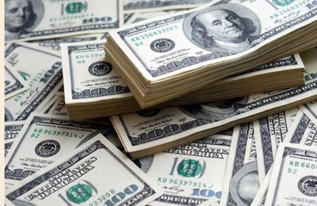 تراجع الدولار الأميركي عالميا