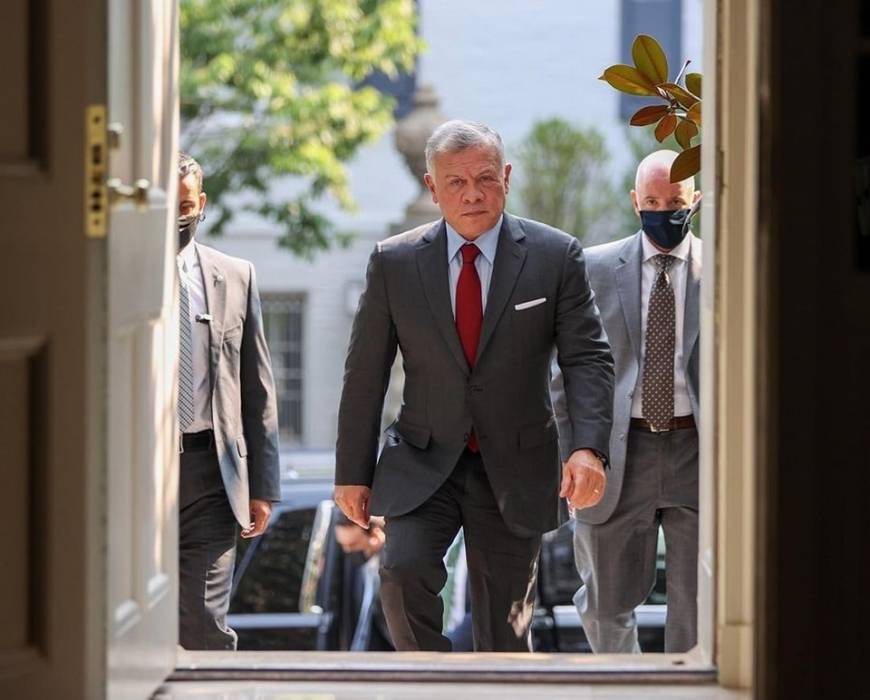 محافظون جدد يؤدون اليمين القانونية أمام الملك