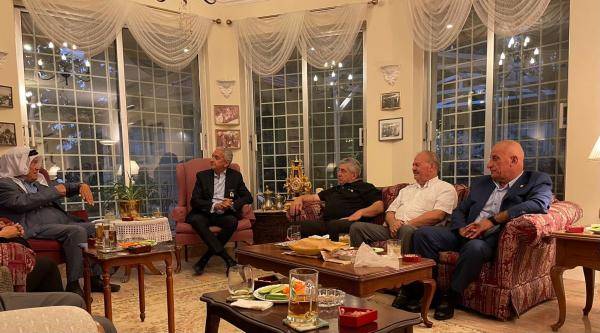 عشيرة حدادين تكرم بلدية رام الله