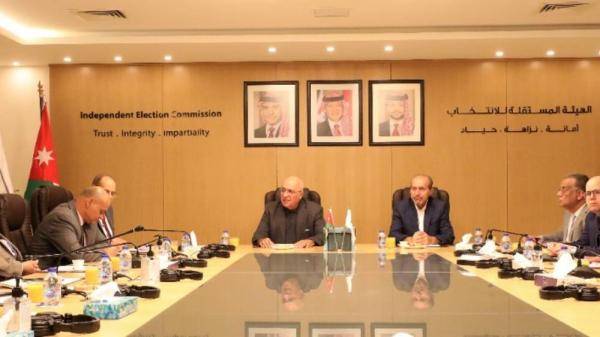 رئيس الهيئة المستقلة للانتخاب يلتقي وفدا إعلاميا مصريا