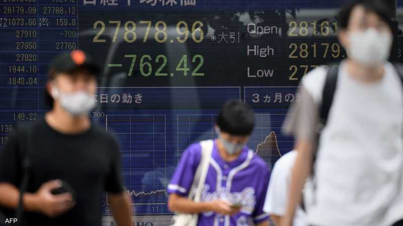 بورصة طوكيو تحقق مكاسب للشهر الثاني على التوالي