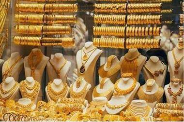انخفاض كبير على أسعار الذهب في المملكة اليوم