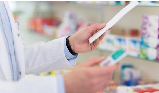 نقابة الصيادلة تصعد بسبب تخصص (دكتور صيدلي)