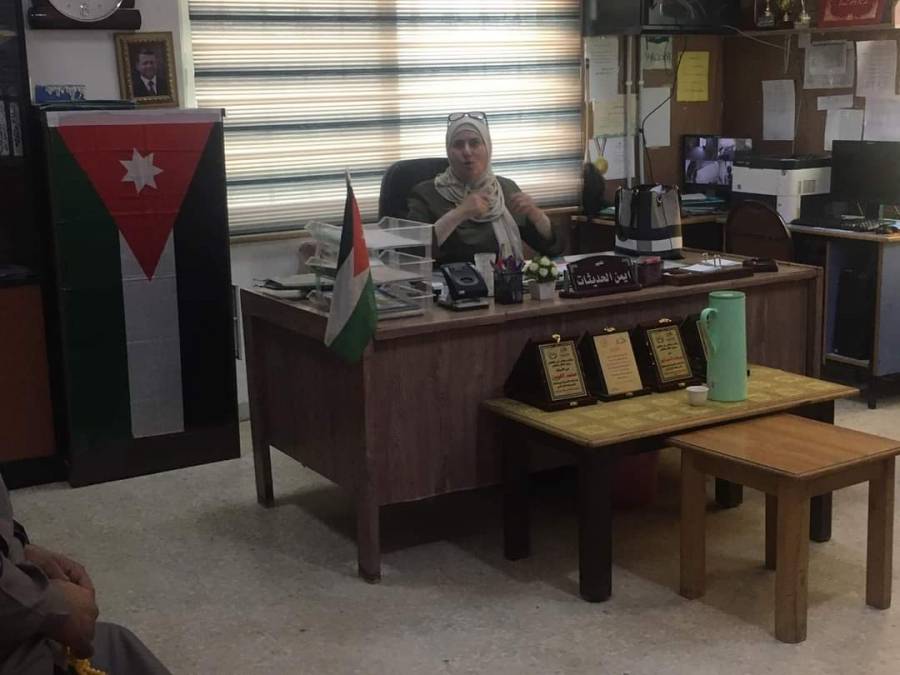 مدير تربية ذيبان تزور مدرسة لب الأساسية للبنين ... صور 