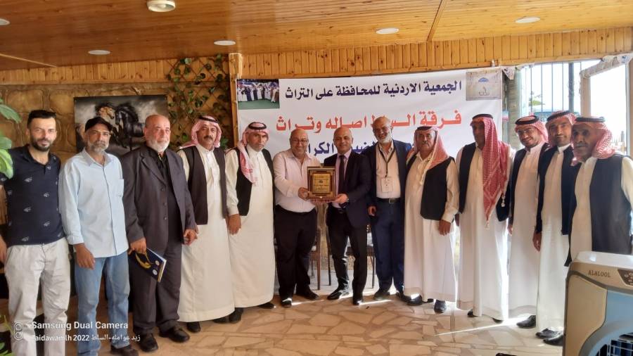 زيارة وفد من المشاركين في المؤتمر الدولي الثاني عشر للمرأة القيادية والريادية الى السلط